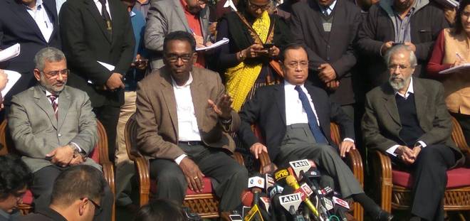 ಬಂಡಾಯ ನ್ಯಾಯಾಧೀಶರು - ಮುಖ್ಯ ನ್ಯಾಯಮೂರ್ತಿ ಭೇಟಿ: ನಾಲ್ವರು ನ್ಯಾಯಾಧೀಶರು ದೀಪಕ್ ಮಿಶ್ರಾರಿಗೆ ಹೇಳಿದ್ದೇನು ?